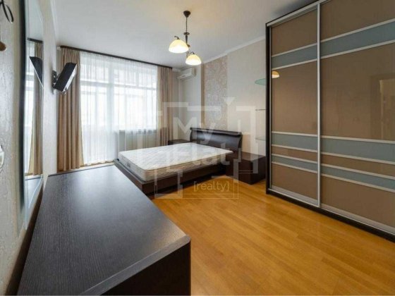 Оренда 2к квартири 86м бульвар Лесі Українки Печерськ ЦЕНТР є ліфт Киев