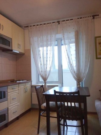 Актуально с 15.03.26!Сдам 1к 50 кв.м.Новый дом.Закрытый двор,парковка. - фото 1