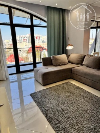 Оренда 2-к квартири + кухня-студія, 140 м² | Ближній центр - фото 1