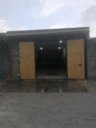 Сдам бокс , район Комсомольца. - фото 1