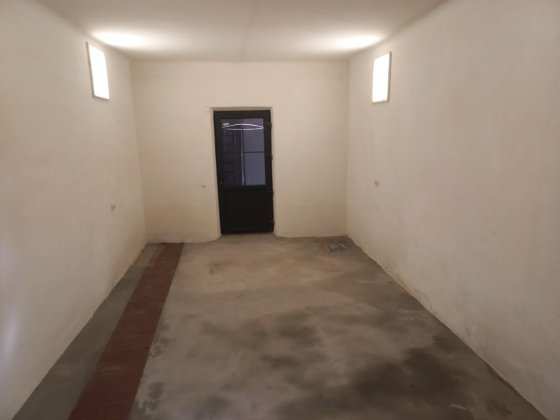 Здам гараж. Старе місто. Під авто або комерцію Кам'янець-Подільський