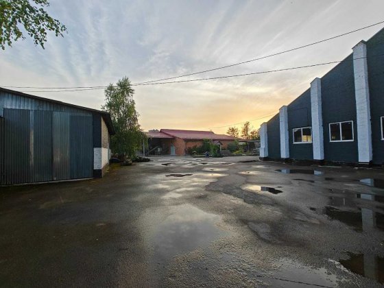 Оренда-великий гараж в м. Сарни