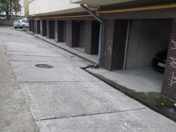 Здаю гараж в центрі вул. Січових (позаду друкарні) Ивано-Франковск