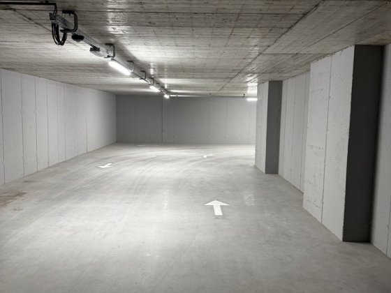 Оренда паркомісця Центр, поруч духовноі семінаріі!