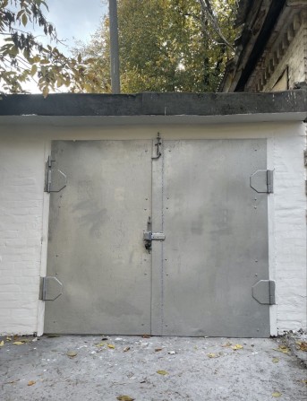 Сдам в арендувеликий  капитальный гараж 9х4,5м в кооп "Звездный" 5-й З - фото 1