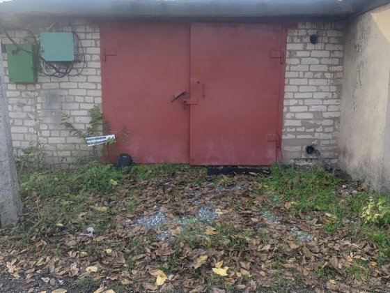 Микрорайон Ингулец ГСК «Восход » за исполкомом , свет , яма , подвал .