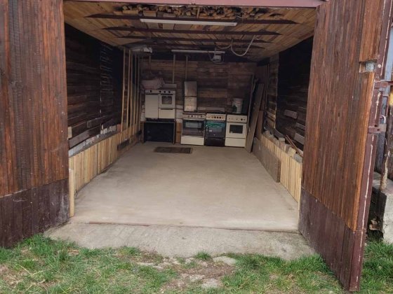 Здам великий ,утеплений гараж в кооперативі 5,вул Буковинська 86. Чернівці