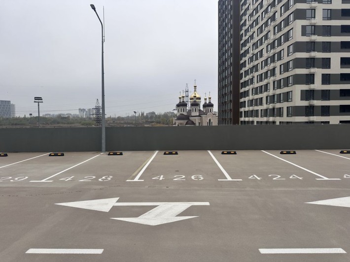 Здам в оренду паркомісце Варшавський 3 - фото 1