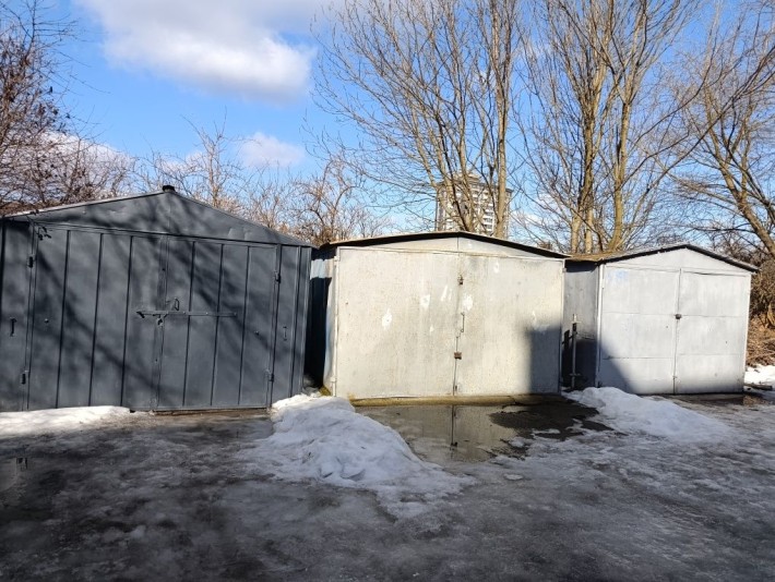 Оренда гаража біля Книжки - фото 1