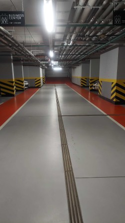 Оренда паркомісця Бізнес Центр Be The One - фото 1