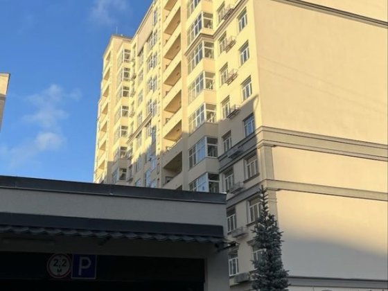 Здам паркомісце Краківська 4 б м Дарниця