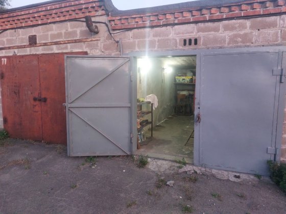 Сдам гараж капитальный в охраняемом кооперативе с видео наблюденим Дніпро