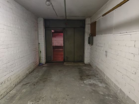 Здам в оренду гараж в підвалі паркінгу вул. Срібнокільська
