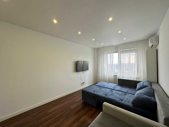 Оренда 1-к квартири на вул. Ващенка Григорія Київ