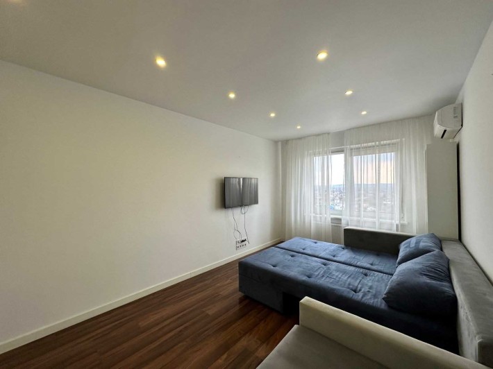 Оренда 1-к квартири на вул. Ващенка Григорія - фото 1