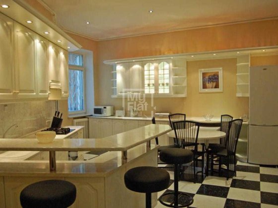 Оренда 4к квартири ЦЕНТР вулиця Обсерваторна метро Золоті Ворота Киев