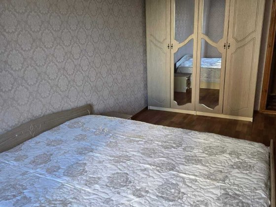 Здається 2-кімнатна квартира,вул.Милославська 47а Киев