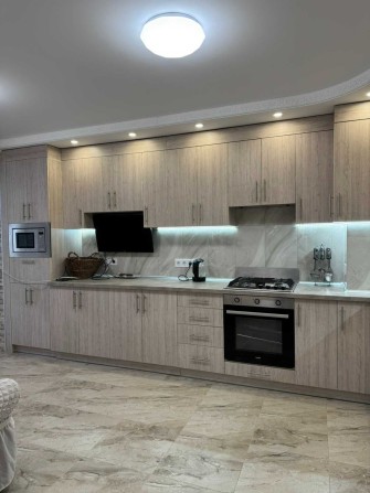 Оренда 2 кімнатної квартири в новобудові - фото 1