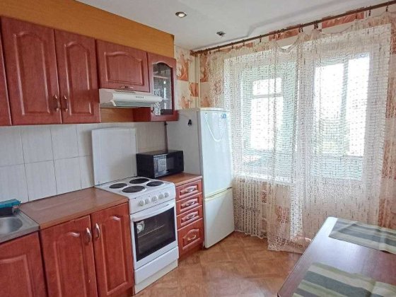 Здам в оренду 1-кімнатну  квартиру 40 м на ж/м Лівобережний Дніпро