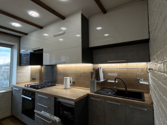 Сдам 1к квартиру на пр.А.Поля (Кирова) ,44 ( центр) Дніпро