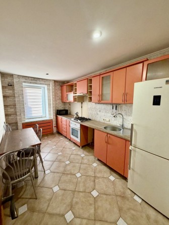 Сдаю 3 х комнатную  Квартиру в Центре / 1-ая Слободская‼️ - фото 1