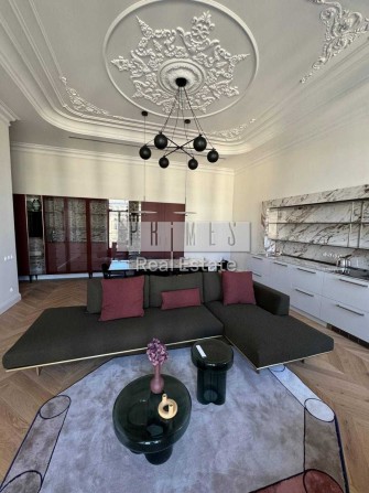 Оренда Хрещатик квартира 3-к вул Заньковецької 7 Центр - фото 1