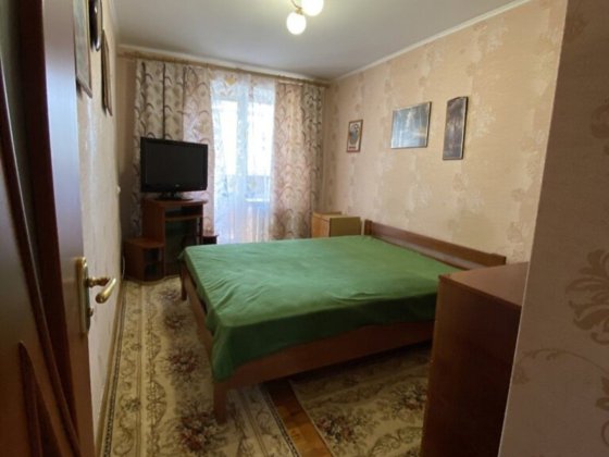 Оренда 3 к квартири вул. Стрілецька