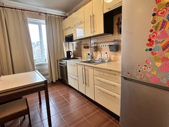 Аренда 2-комнатной квартиры ж/м Победа-5  проспект Героев 12 Днепр