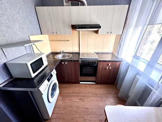 Оренда 1 кімнатної квартири на пр. Богдана Хмельницького Дніпро