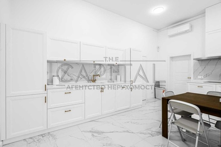 Оренда 4-к квартири / 150м2 / вул. Шота Руставелі / Центр / Печерськ - фото 1