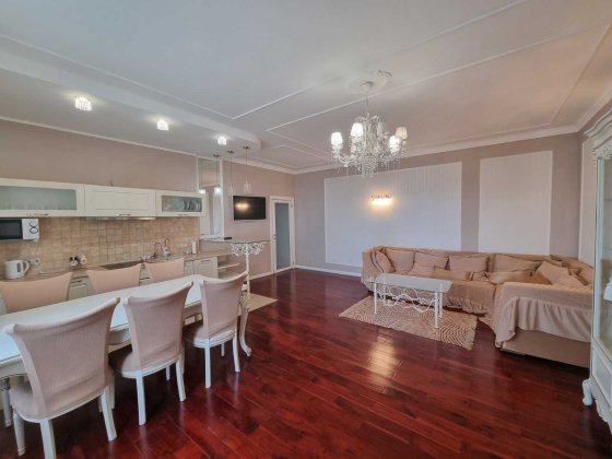 без комісії здам 3 кім кв вул. Коновальця 44 а ЖК Панорама Печерська Киев