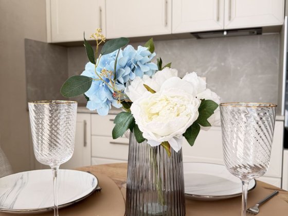 Перша здача! Оренда просторої  квартири в ЖК Причал 8 Гліба Бабіча 8б Київ