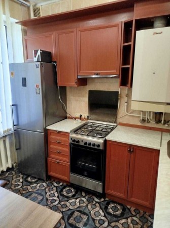 Здам 1к Поділля, біля гастроному - фото 1