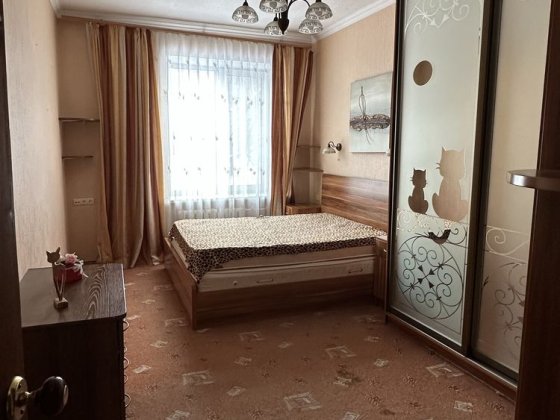 2к квартира, Вишгородська 4, газ, опалення, вода Киев