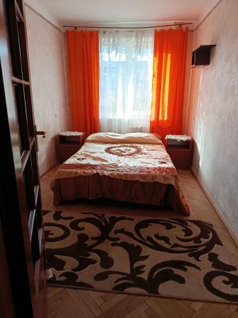 Оренда 2-к квартири біля Аквапарку на вул. Наукова - фото 1