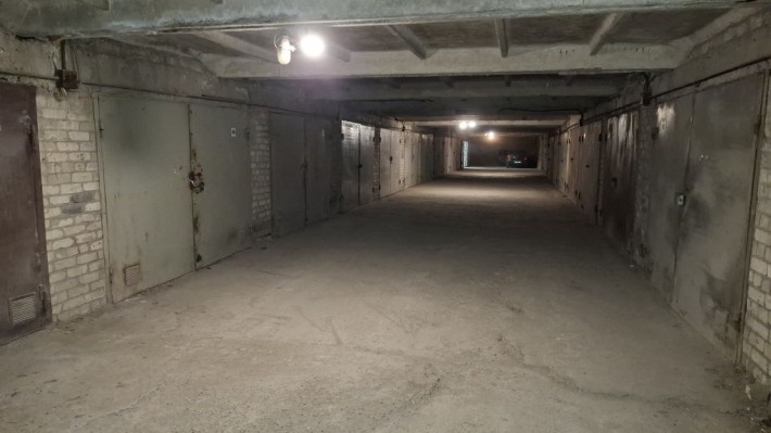 Сдам кап.гараж в ГК Таганка - фото 1