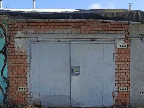Здам гараж в кооперативі Локомотив Запорожье