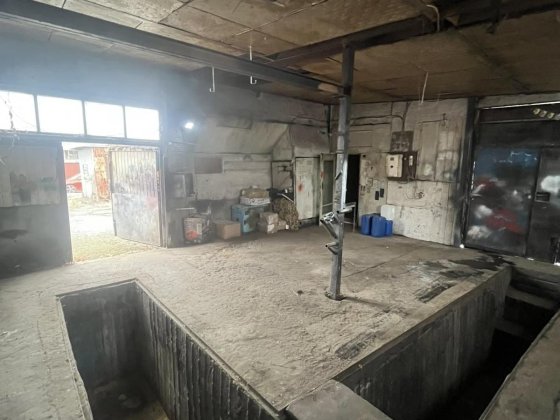 Бокс гараж з ямами в оренду