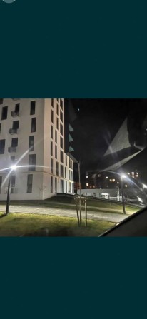 Сімейний паркінг з зарядкою для електромобіля | Малоголосківська - фото 1