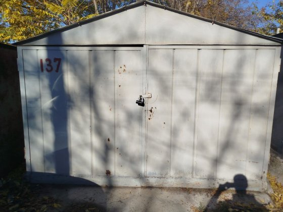 Сдам гараж металлический