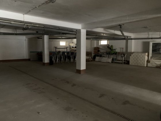 Сдам в аренду паркоместо в прдземном паркинге не дорого срочно высокое Харьков