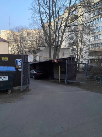 Сдам стоянку 6 ст. Большого Фонтана 1100 гр. - фото 1