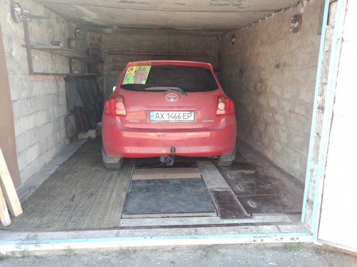 Сдам гараж на Роганском жилмассиве 24 кв. Сдаю на срок от 1,5 лет - фото 1