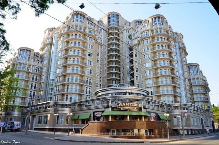 ОТ ХОЗЯИНА! паркоместо НА 2 АВТО в подземном паркинге ЖК Сабанский 3 - фото 1