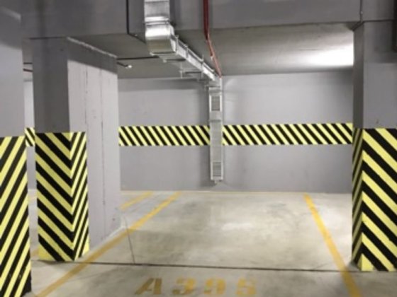 Паркінг Каманіна 16а 43 Перлина