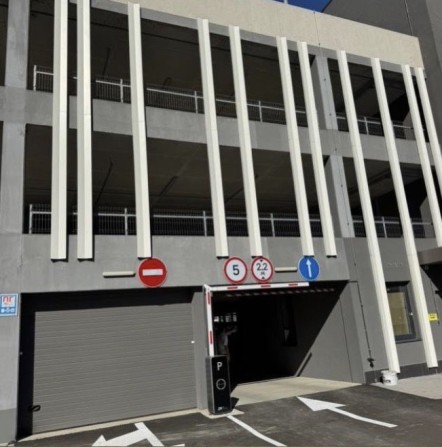 Здам паркомісце. ЖК Варшавський 3, - фото 1