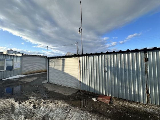 Сдам гараж в оренду электричество /свет