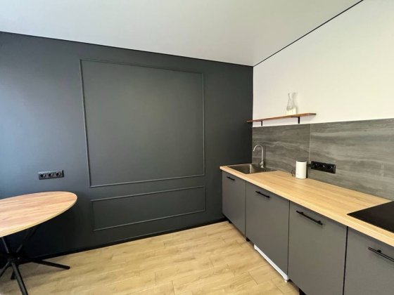 Квартира-студія метро Осокорки 600 метрів .Власник Київ