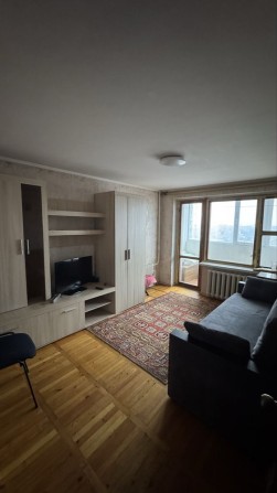 Аренда 2к квартиры. Ул Кедрина 38. Ул Рабочая - фото 1