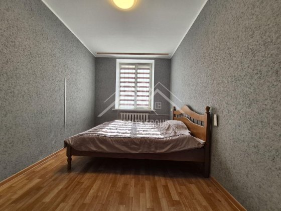 Продаж 2к “сталінка” на Юності з ремонтом Кривой Рог